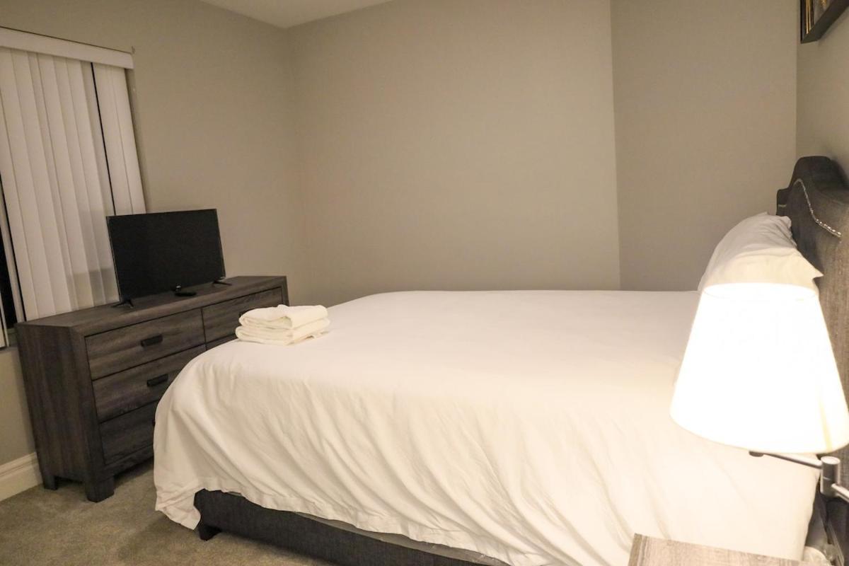 Gorgeous 4Bdr In Chicago,15Mins From Dwtn Apartment Ngoại thất bức ảnh