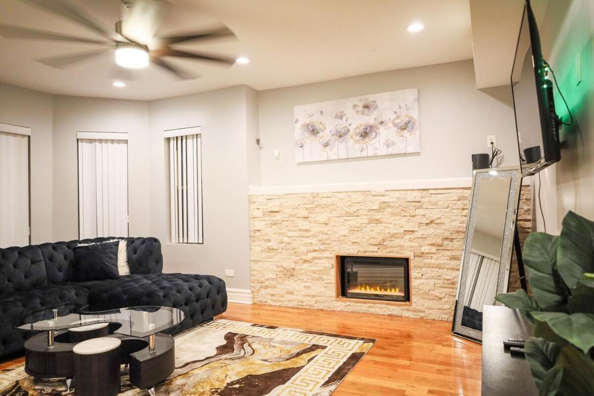 Gorgeous 4Bdr In Chicago,15Mins From Dwtn Apartment Ngoại thất bức ảnh